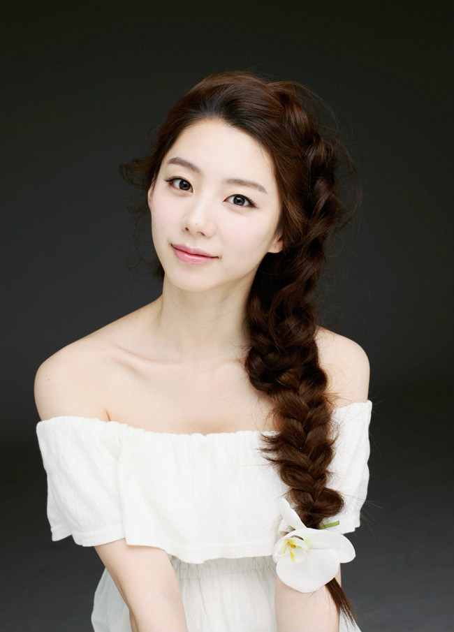 李秀芝扮演者