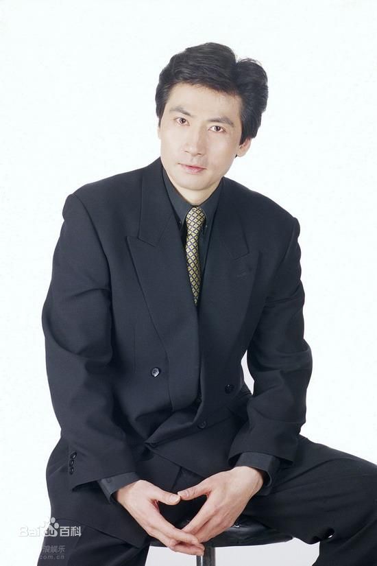 肖锋扮演者