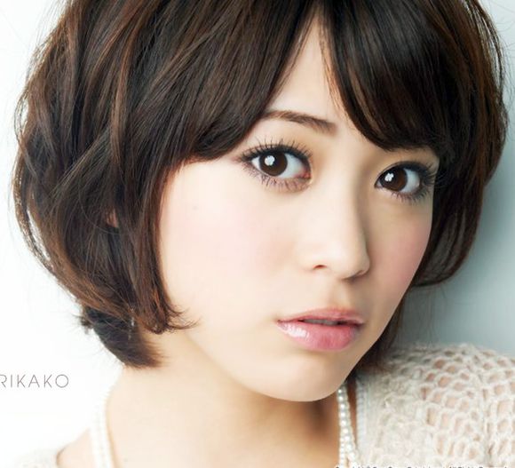 坂田梨香子照片