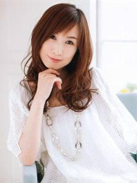 荒木启子扮演者