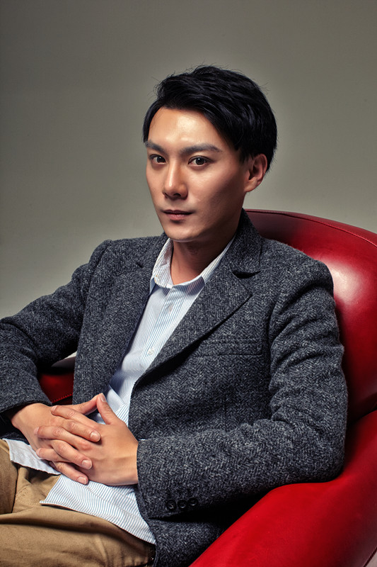 曾宏扮演者