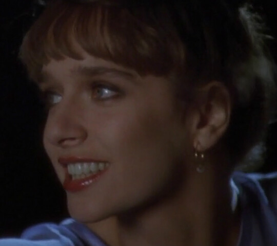 瓦莱莉·高利诺Valeria Golino照片