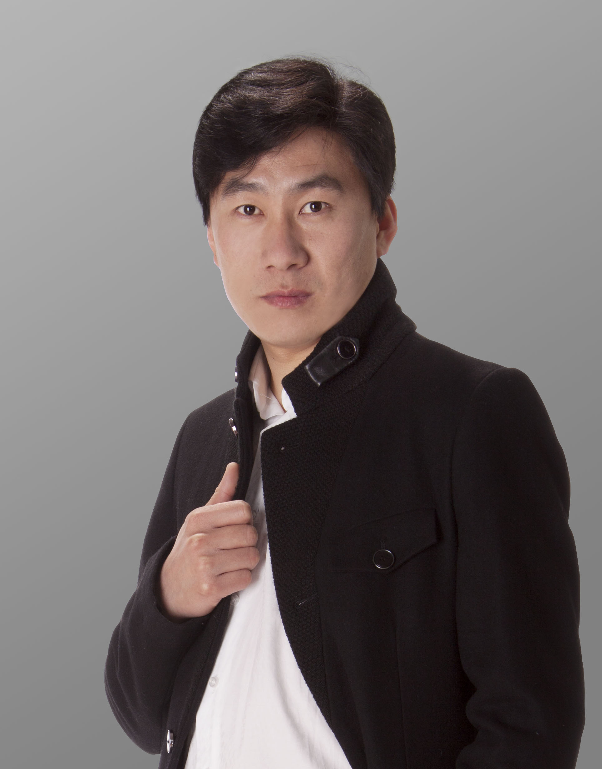 皮长山扮演者