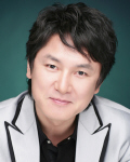 金八道扮演者