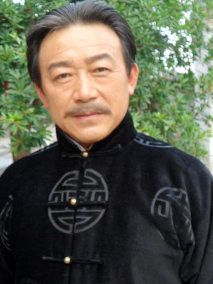 姜朝钦扮演者