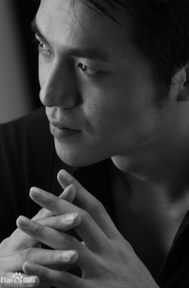 铁龙扮演者