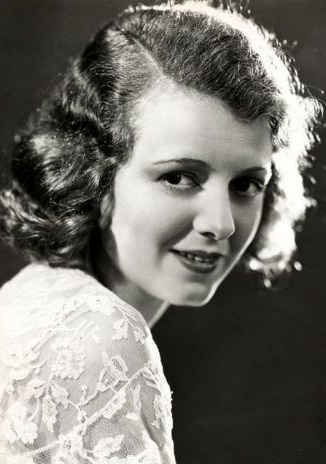 珍妮·盖诺照片