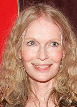 米娅·法罗照片