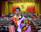 黎宇航照片