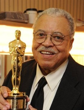 詹姆斯·厄尔·琼斯James Earl Jones