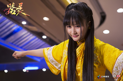 凰木凝雨扮演者