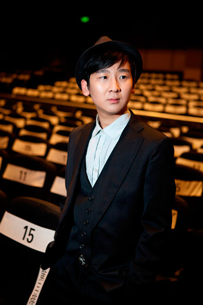 少年罗庞扮演者
