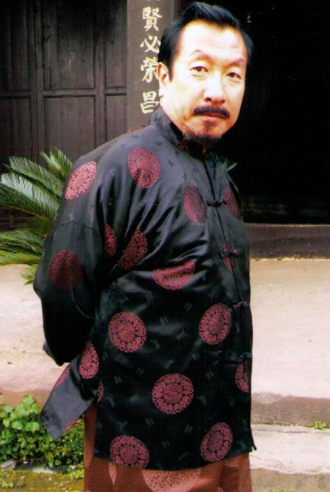 央宗老爹扮演者