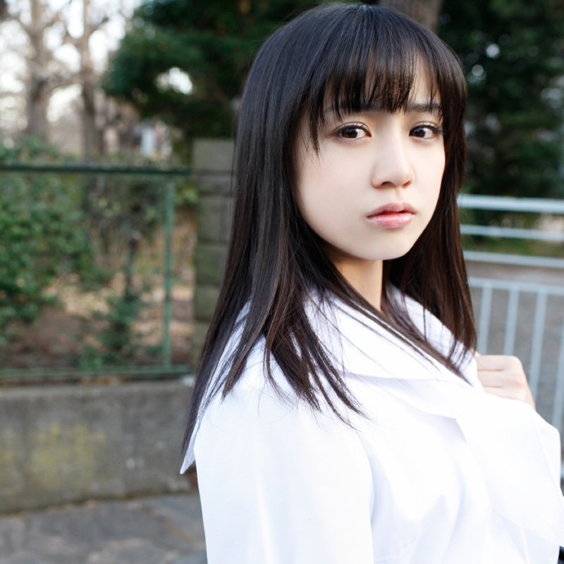 东滨亮子扮演者