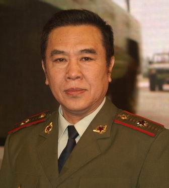 许父扮演者