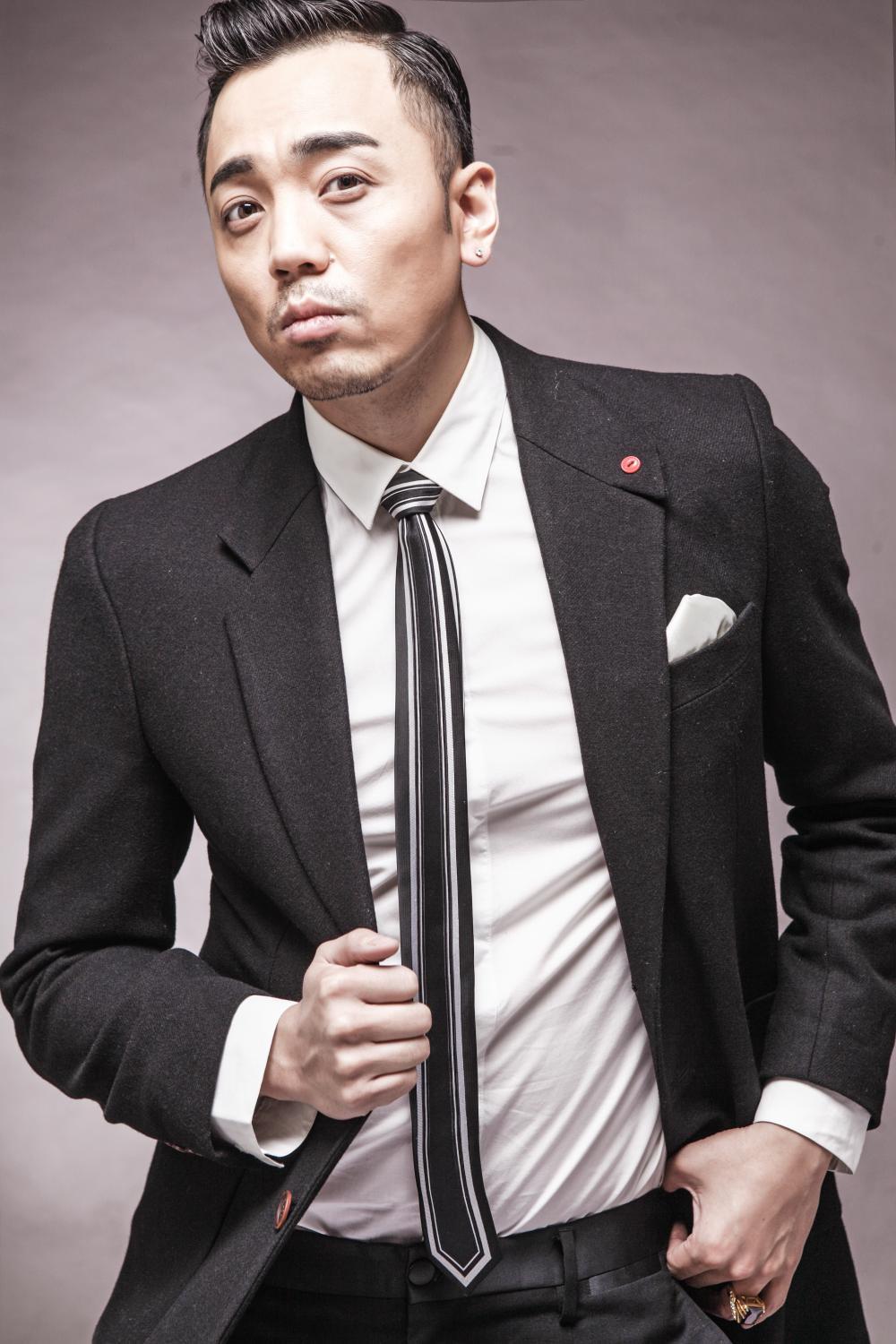 李艾宝扮演者