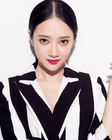 青女扮演者