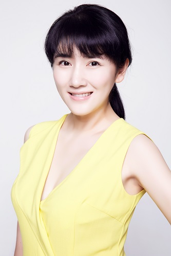 爱丽诗扮演者