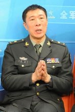 白云扮演者