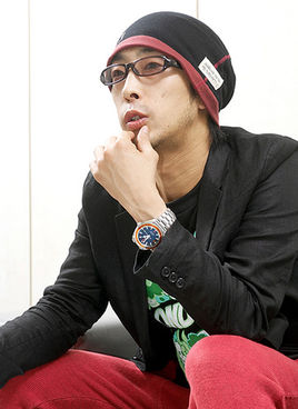 秋月悌次郎扮演者