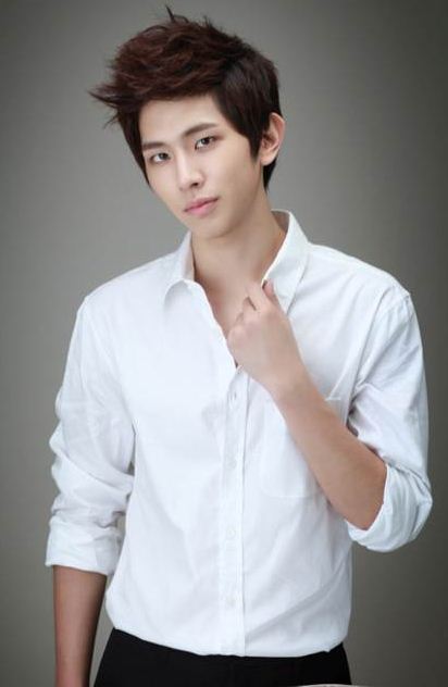 吴英坤扮演者