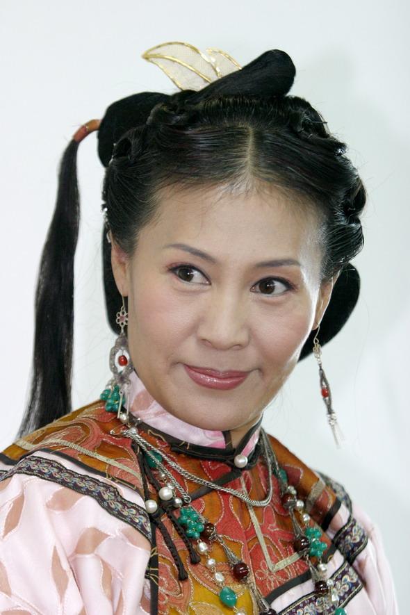 戴金花扮演者