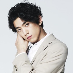 崔俊基 扮演者 盛骏