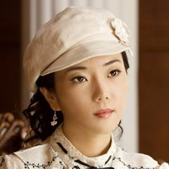 秦飞飞 扮演者 谭晓令