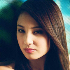 JeanetteSue 扮演者 郑希怡