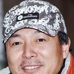 建国 扮演者 谢园