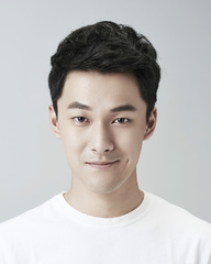 王强 扮演者 张雨剑