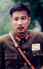 巴适哈 扮演者 袁珉