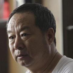 村长 扮演者 张绍荣
