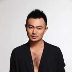 二当家 扮演者 何江