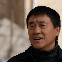 郑坚 扮演者 何冰