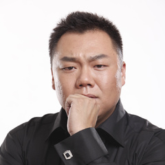 史特龙 扮演者 姜超