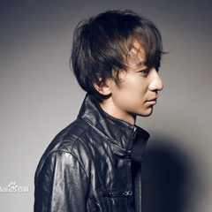 班主 扮演者 李欧