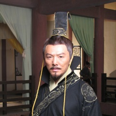 神秘男子 扮演者 宋重东