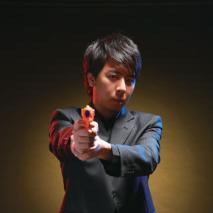 方家庆 扮演者 梁赫群