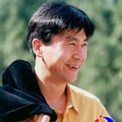 房宇 扮演者 彭志东