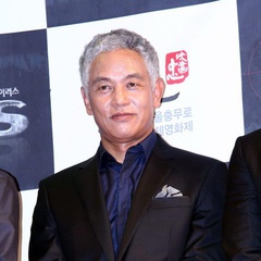 奉三峰 扮演者 金英哲