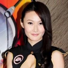 周太太 扮演者 梁政珏