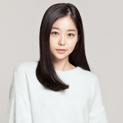 季雪仁 扮演者 金佳恩