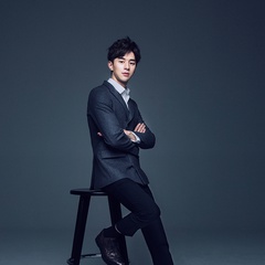 Leo[2] 扮演者 张轩睿[3]