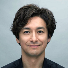 矢木泽峻 扮演者 石丸干二
