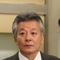 小南文博 扮演者 齐木茂