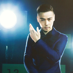 强盗 扮演者 张晋