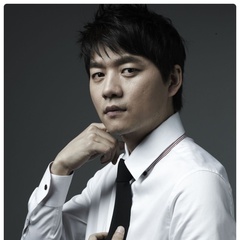 申珉赫 扮演者 金承秀