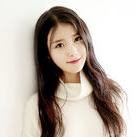 解秀 扮演者 IU