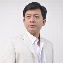邹仁 扮演者 何政军